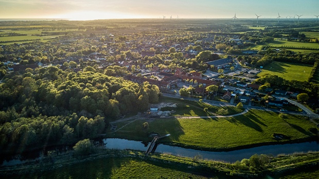 En kommuneplan fastlægger rammerne for udnyttelsen af arealer til boliger, erhverv, natur, kultur og meget mere – både i Vemb og andre steder i kommunen.